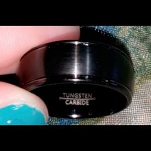Men's Tungsten Carbide band